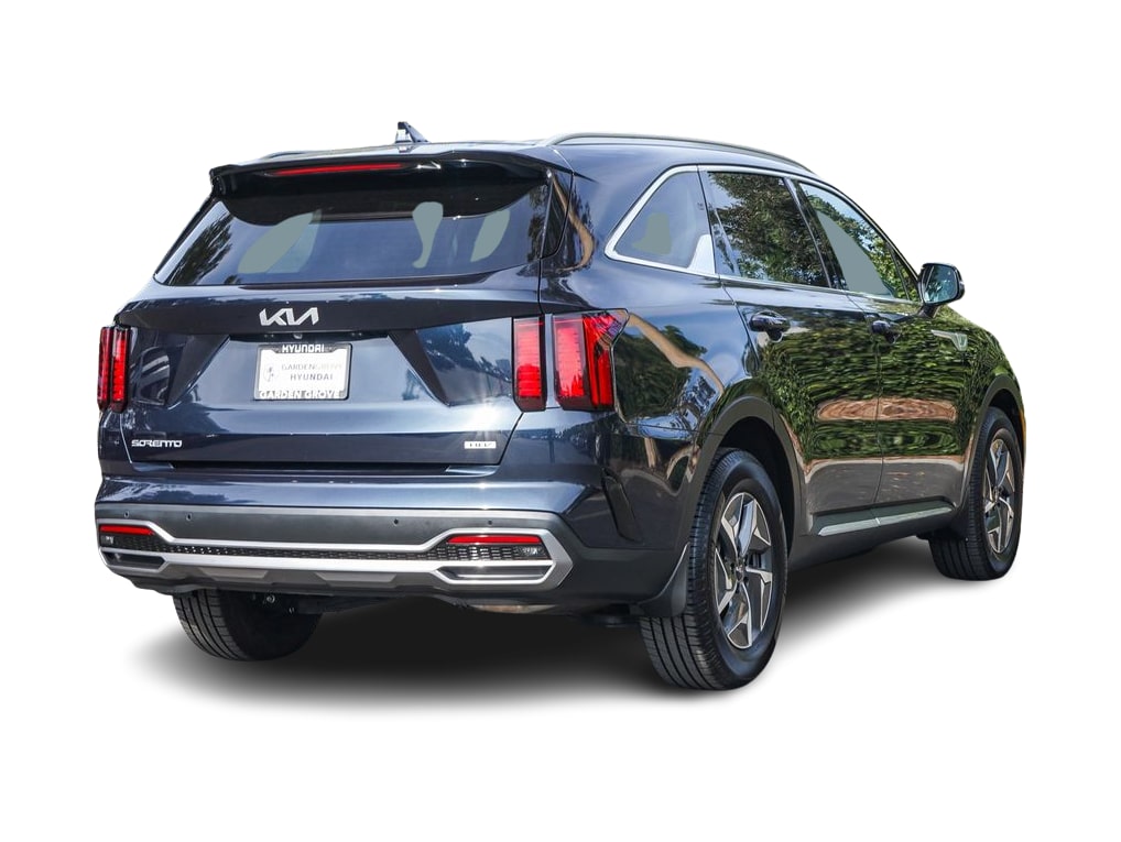 Thumbnail: 2023 Kia Sorento - 19