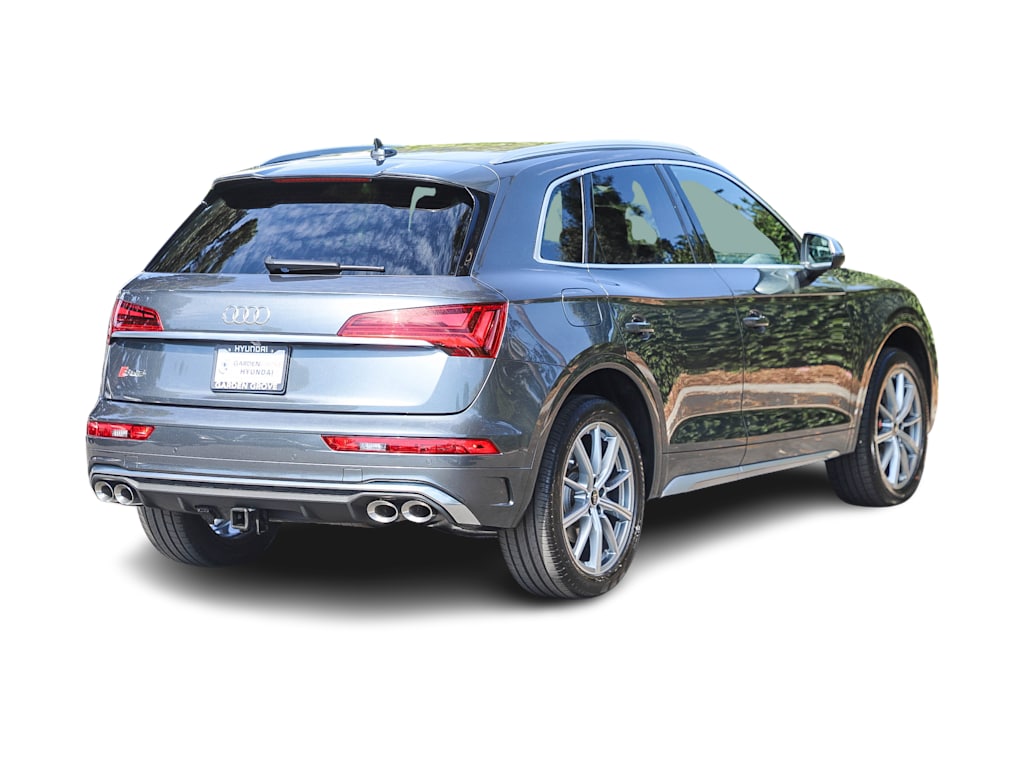 Thumbnail: 2022 Audi SQ5 - 20