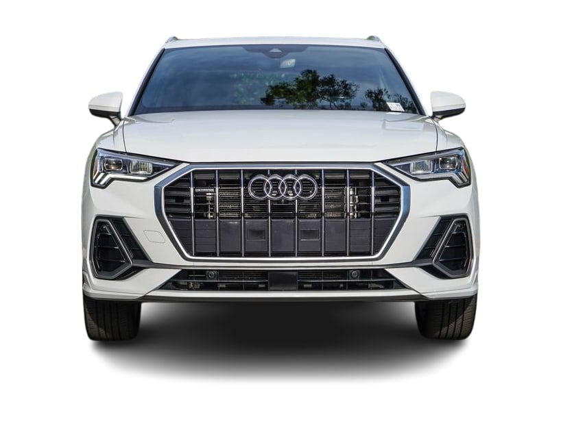 Thumbnail: 2023 Audi Q3 - 5