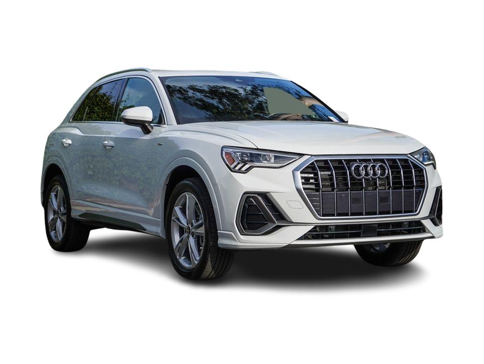 Thumbnail: 2023 Audi Q3 - 18