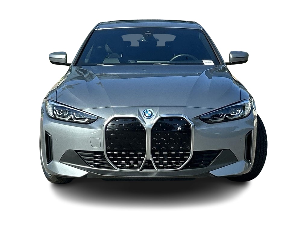 Thumbnail: 2023 BMW i4 - 24