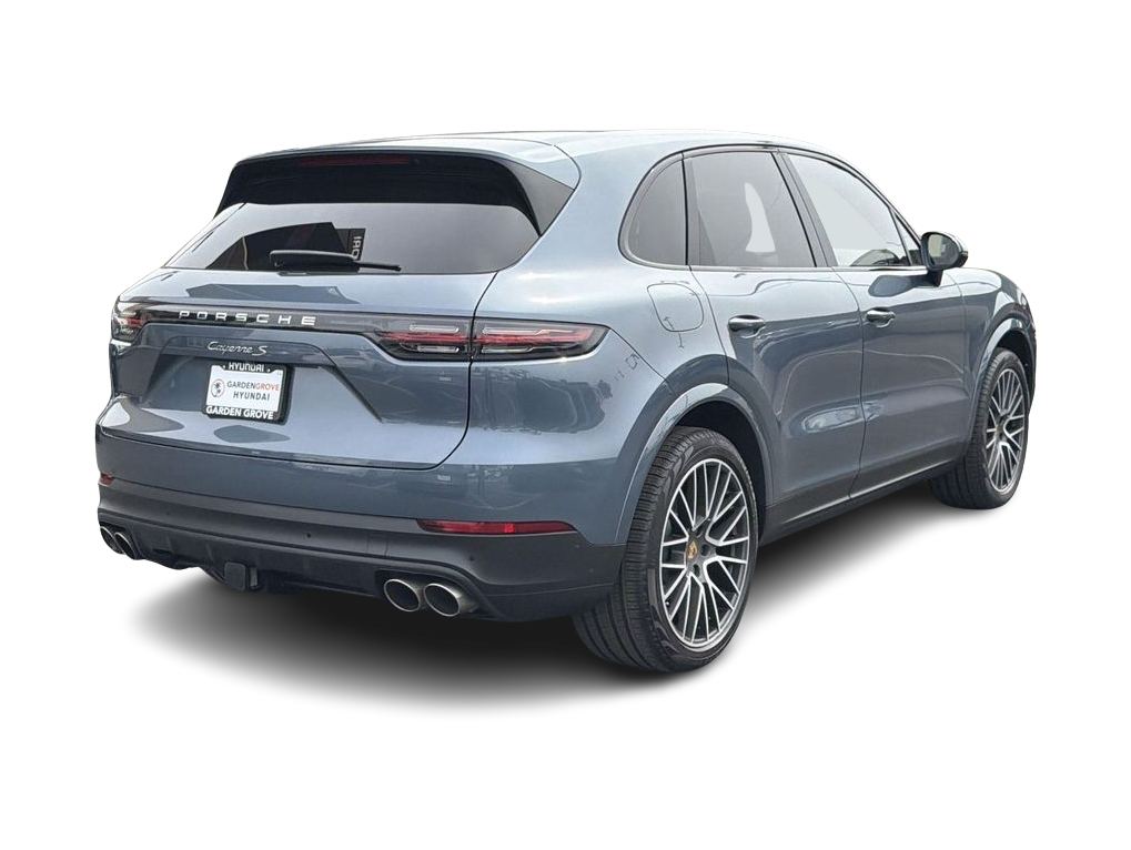 Thumbnail: 2019 Porsche Cayenne - 19