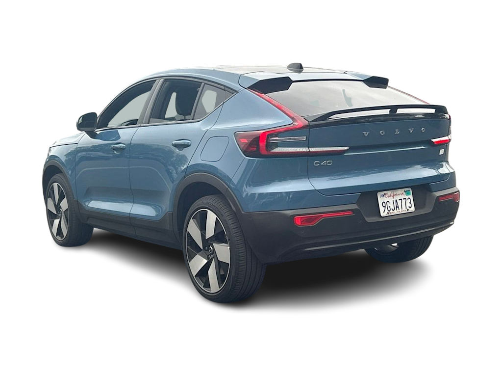 Thumbnail: 2023 Volvo C40 - 3