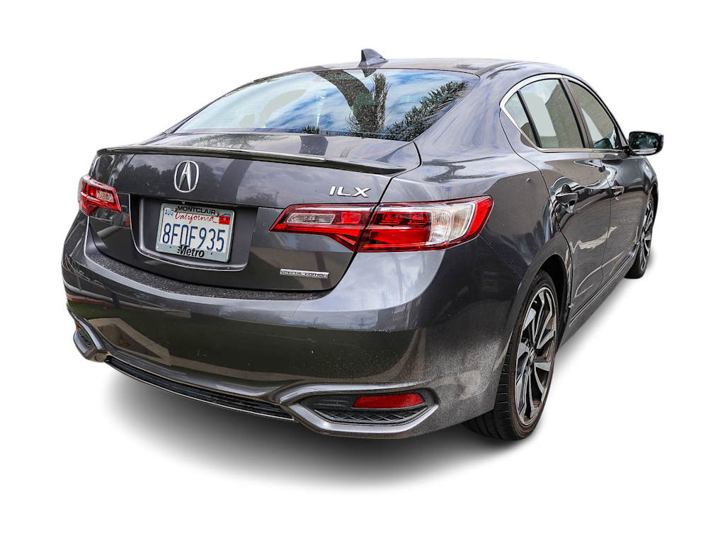 Thumbnail: 2018 Acura ILX - 7