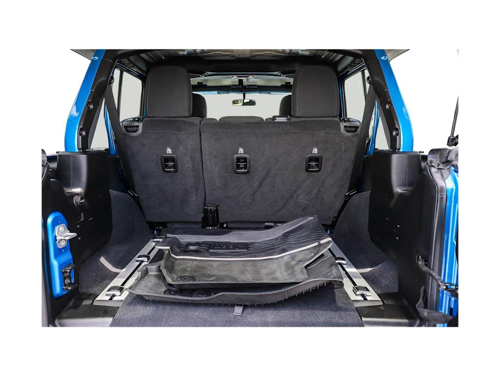 Thumbnail: 2021 Jeep Wrangler - 15