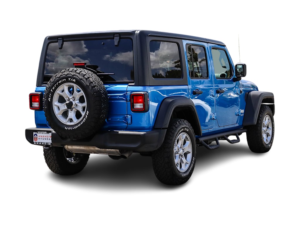 Thumbnail: 2021 Jeep Wrangler - 18