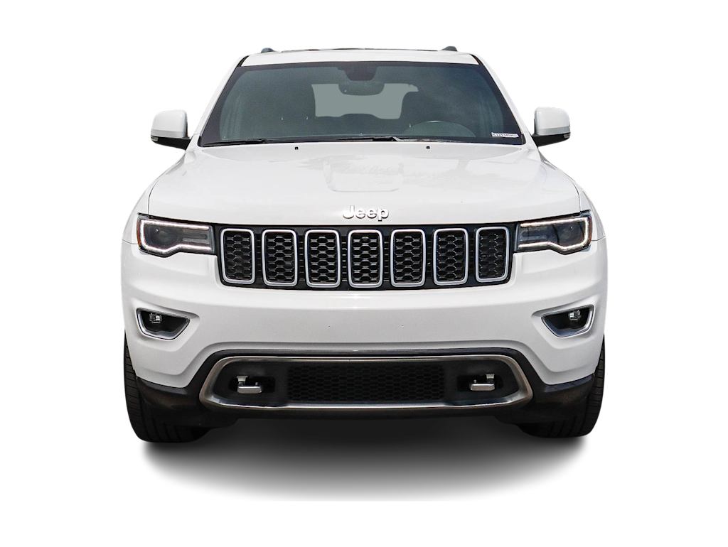 Thumbnail: 2018 Jeep Grand Cherokee - 17