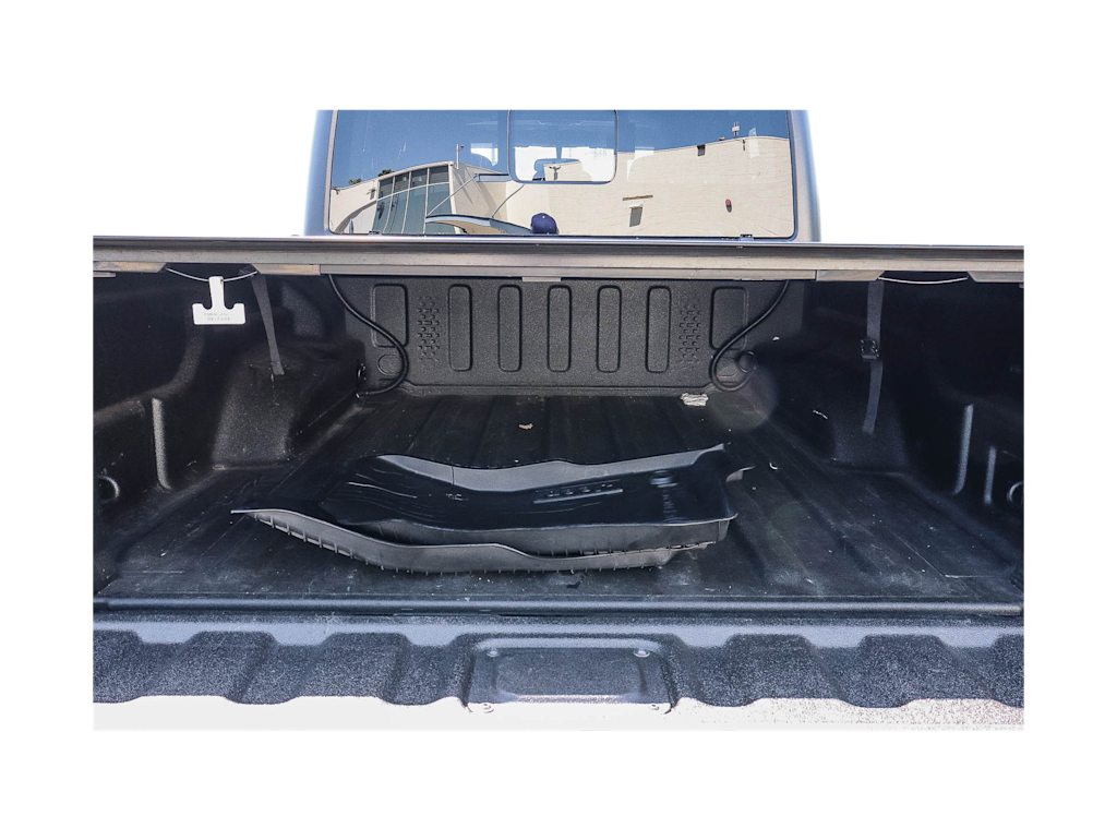 Thumbnail: 2021 Jeep Gladiator - 16