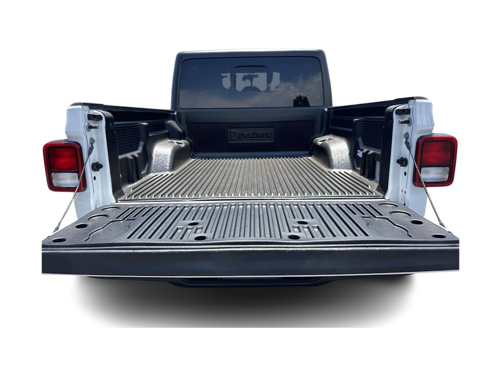 Thumbnail: 2023 Jeep Gladiator - 16