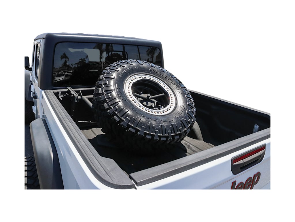 Thumbnail: 2021 Jeep Gladiator - 15