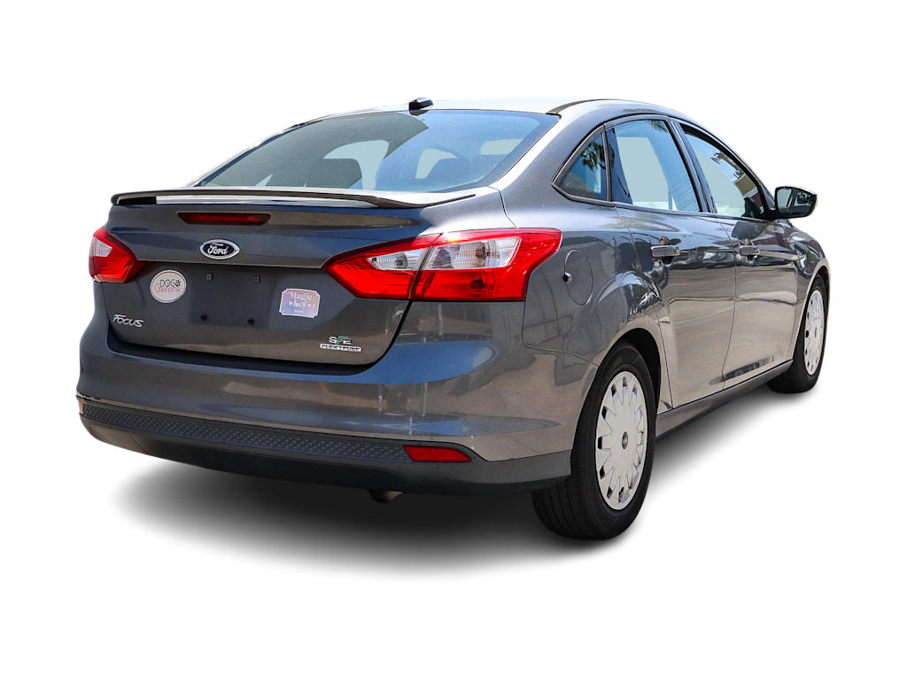 Thumbnail: 2014 Ford Focus - 20