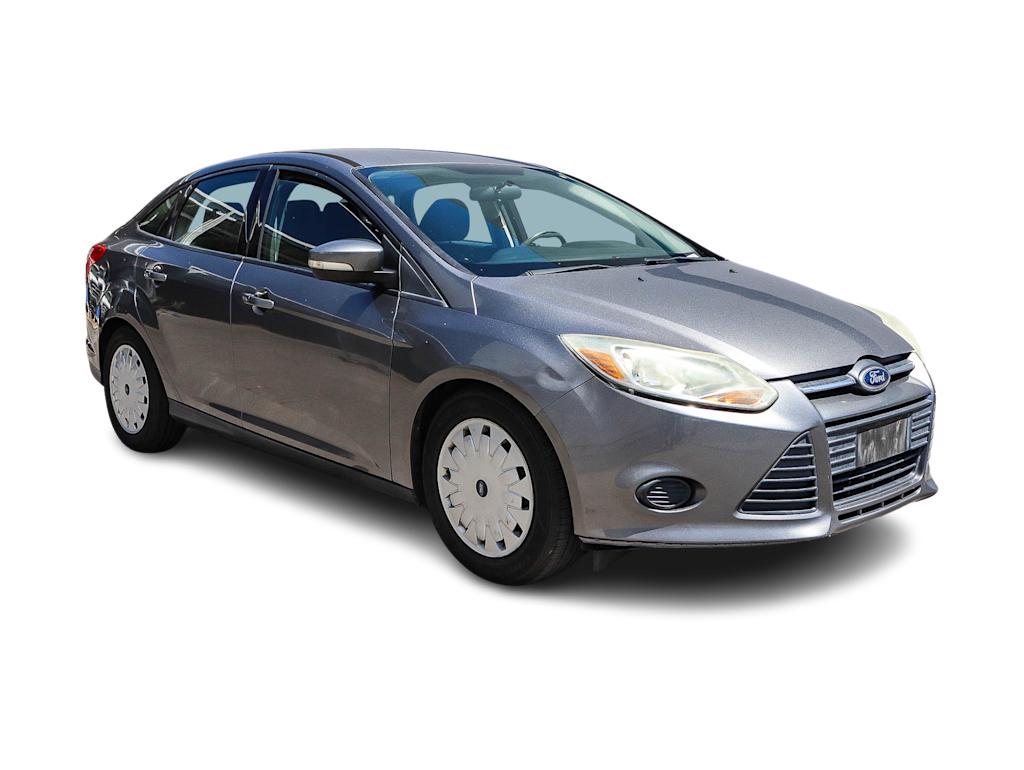 Thumbnail: 2014 Ford Focus - 25