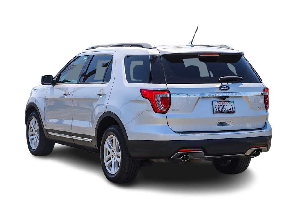 Thumbnail: 2018 Ford Explorer - 3