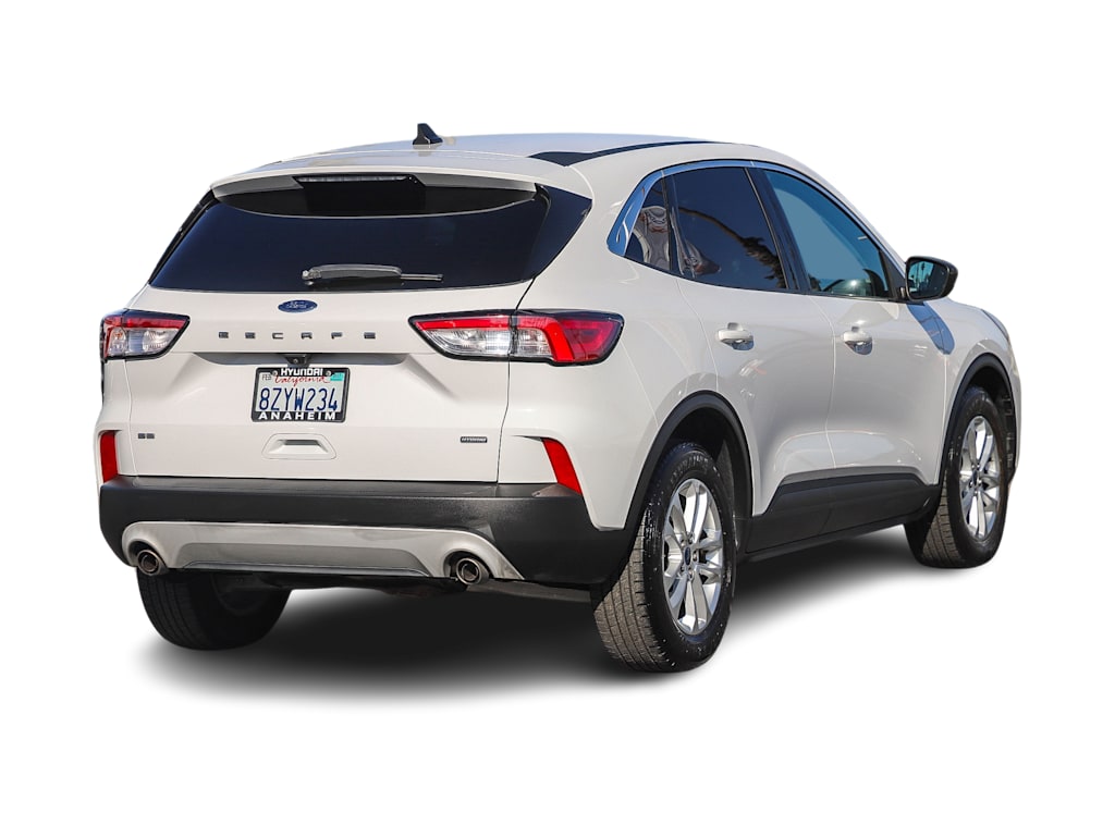 Thumbnail: 2022 Ford Escape - 20