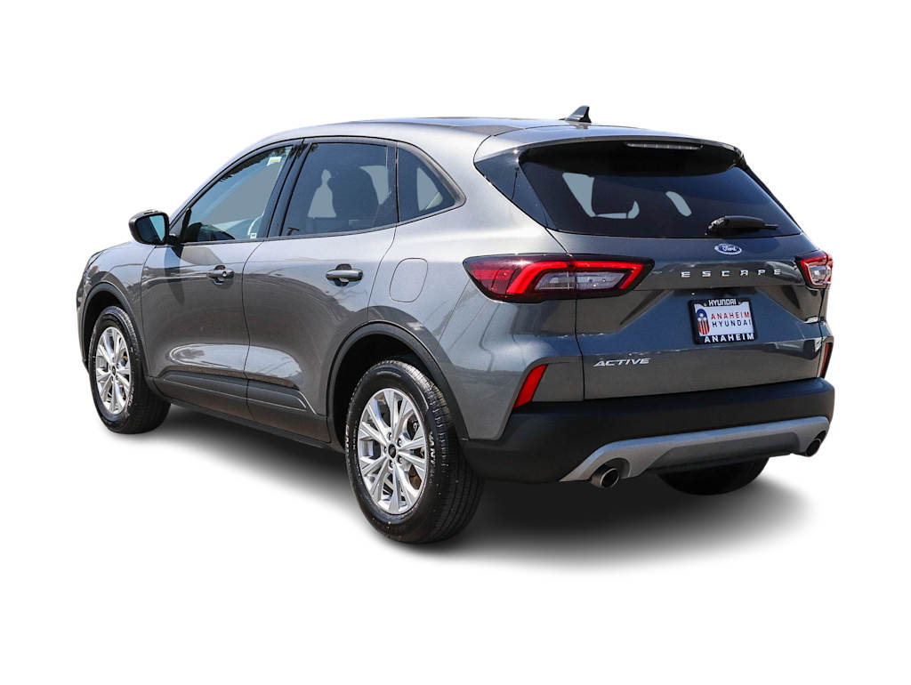Thumbnail: 2025 Ford Escape - 3