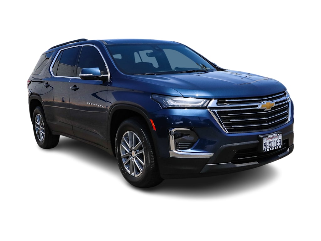 Thumbnail: 2023 Chevrolet Traverse - 14