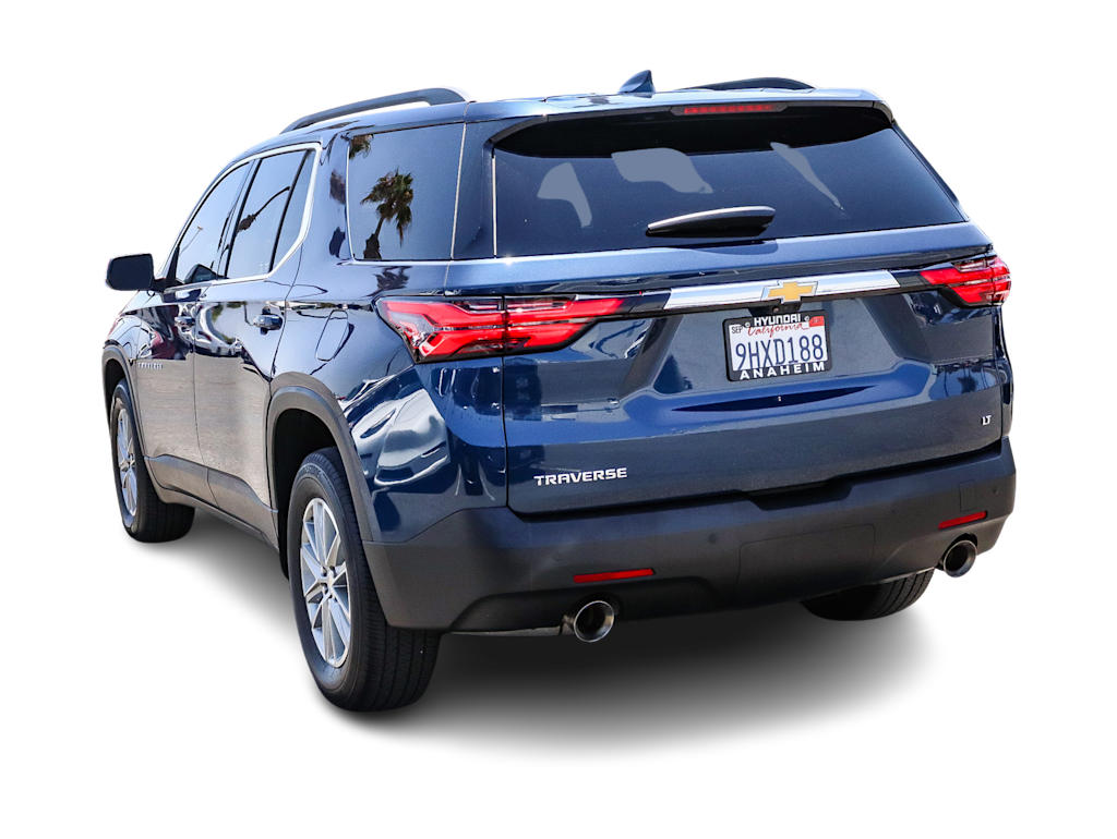 Thumbnail: 2023 Chevrolet Traverse - 3