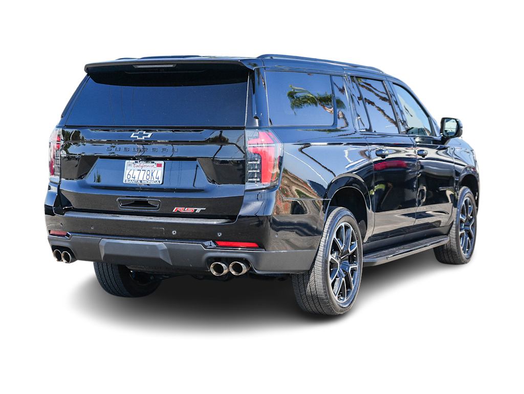 Thumbnail: 2025 Chevrolet Suburban - 18