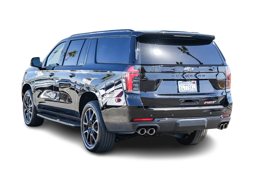 Thumbnail: 2025 Chevrolet Suburban - 3