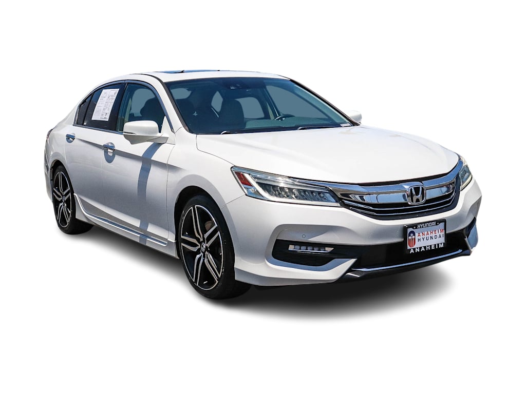 Thumbnail: 2016 Honda Accord - 16