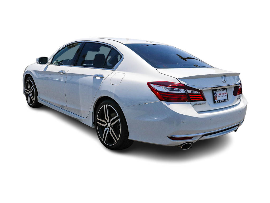 Thumbnail: 2016 Honda Accord - 3