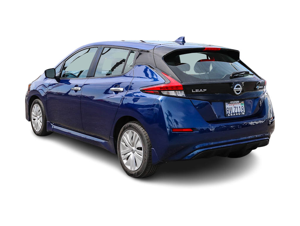 Thumbnail: 2021 Nissan Leaf - 3