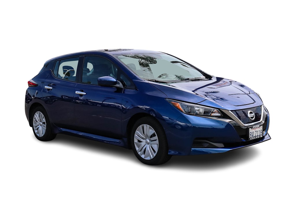 Thumbnail: 2021 Nissan Leaf - 17