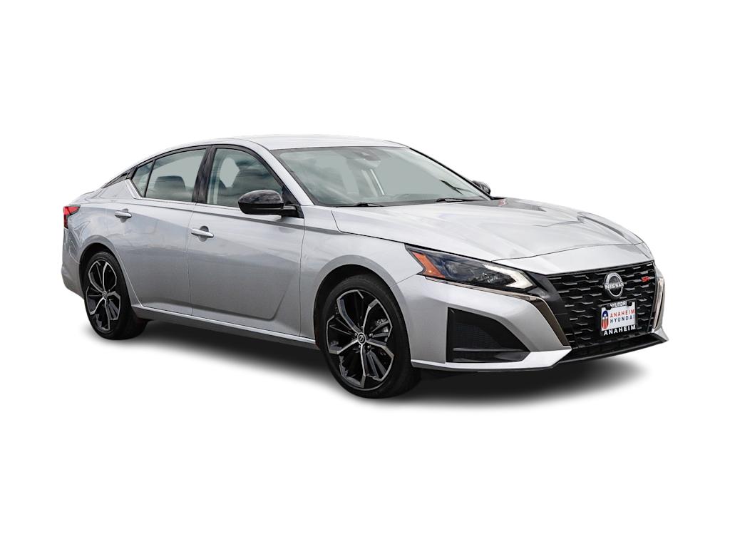 Thumbnail: 2024 Nissan Altima - 16