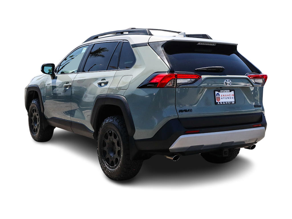 Thumbnail: 2019 Toyota RAV4 - 3