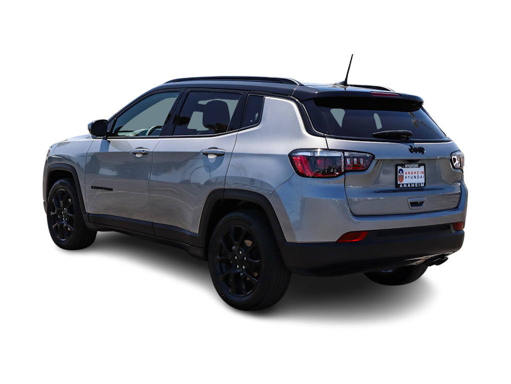 Thumbnail: 2022 Jeep Compass - 2