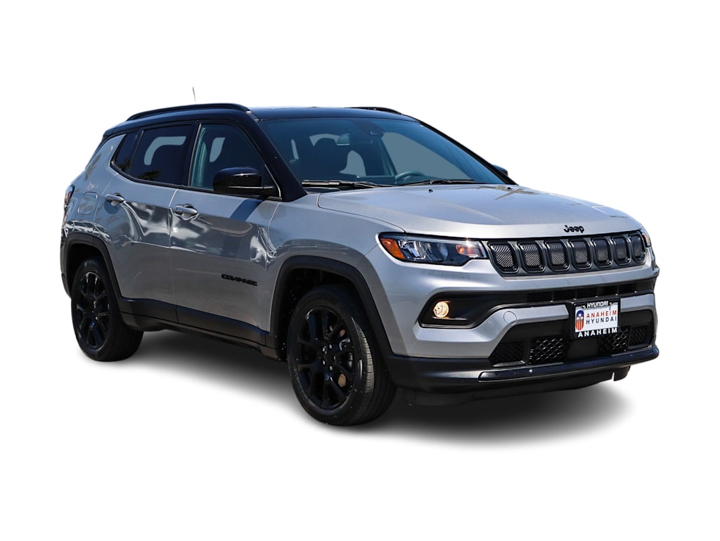 Thumbnail: 2022 Jeep Compass - 14