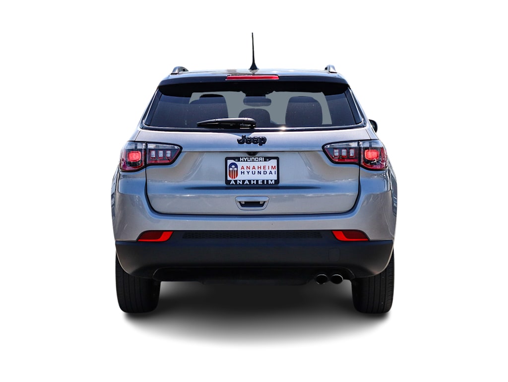 Thumbnail: 2022 Jeep Compass - 3