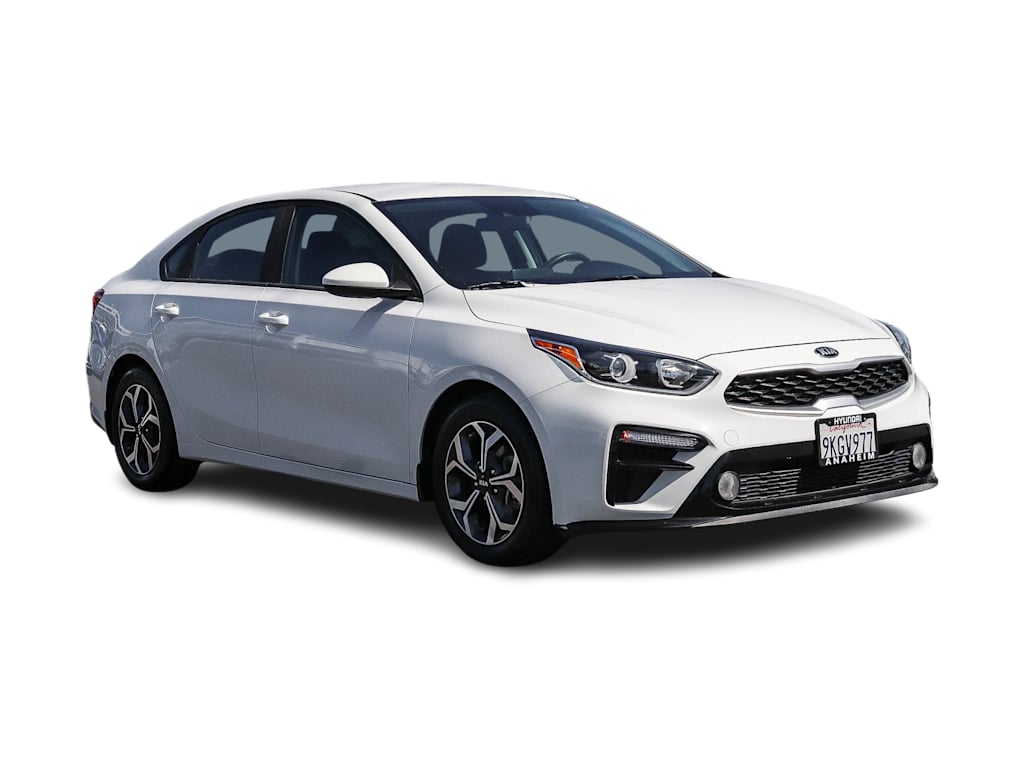 Thumbnail: 2020 Kia Forte - 17
