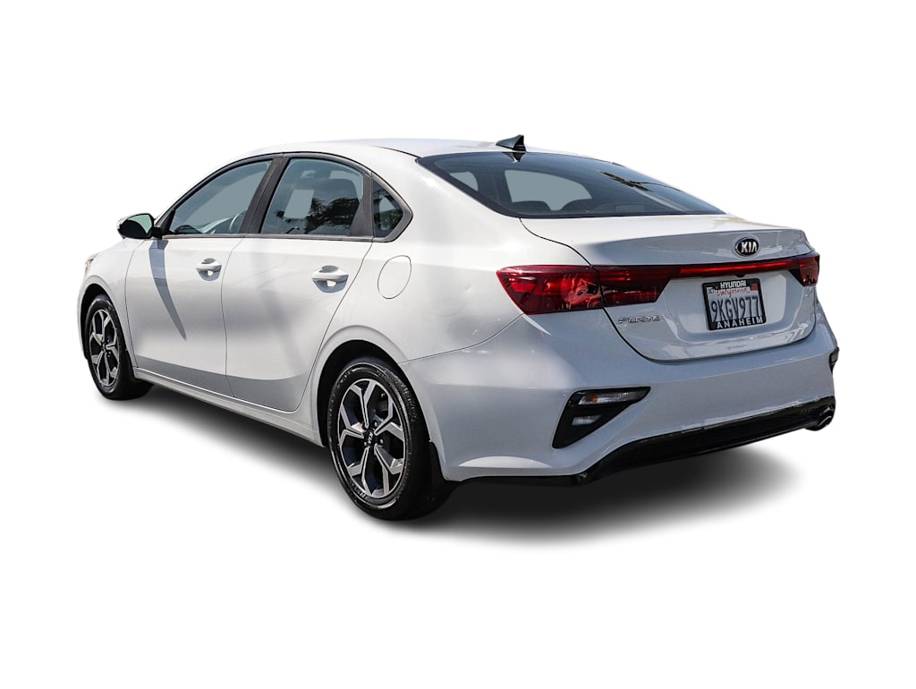 Thumbnail: 2020 Kia Forte - 3