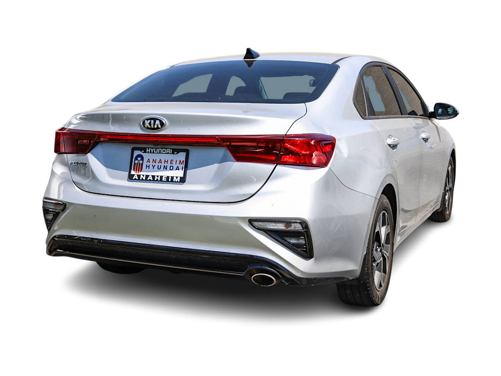 Thumbnail: 2021 Kia Forte - 7