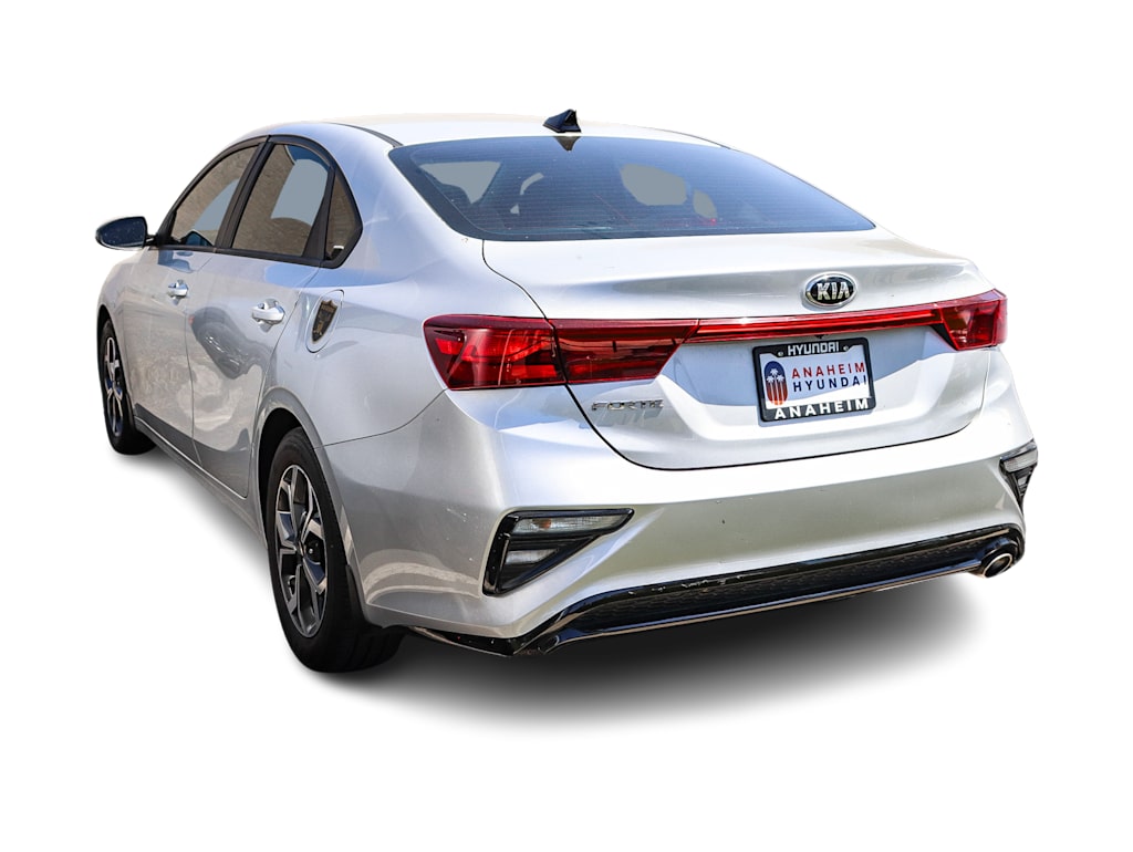 Thumbnail: 2021 Kia Forte - 3