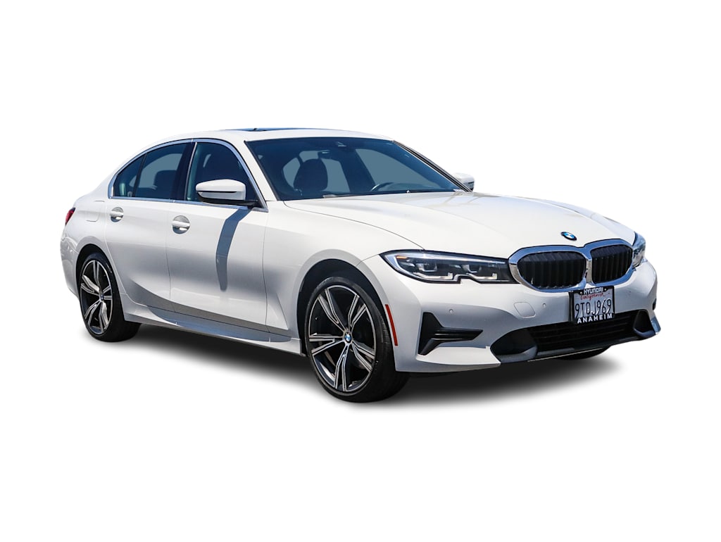 Thumbnail: 2022 BMW 3 Series - 17