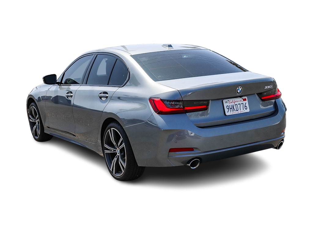 Thumbnail: 2023 BMW 3 Series - 3