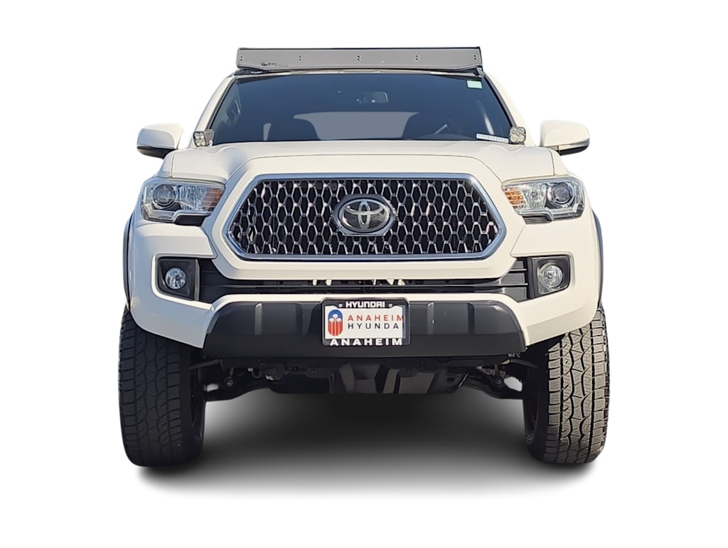 Thumbnail: 2019 Toyota Tacoma - 5
