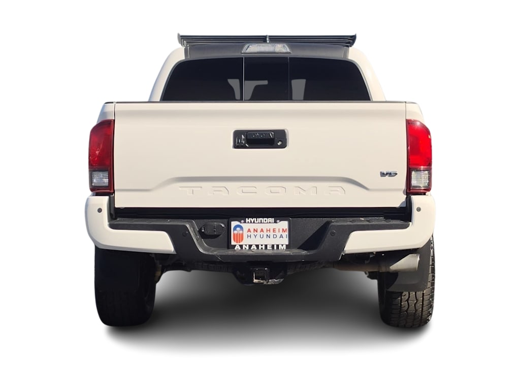 Thumbnail: 2019 Toyota Tacoma - 19