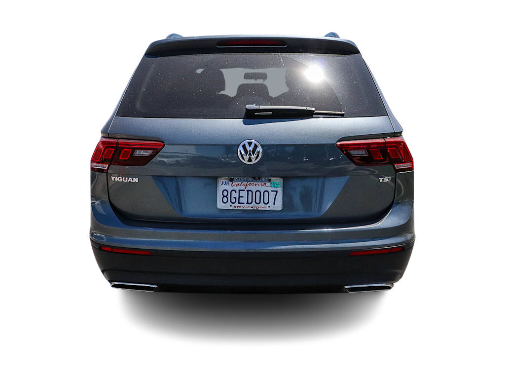 Thumbnail: 2018 Volkswagen Tiguan - 4