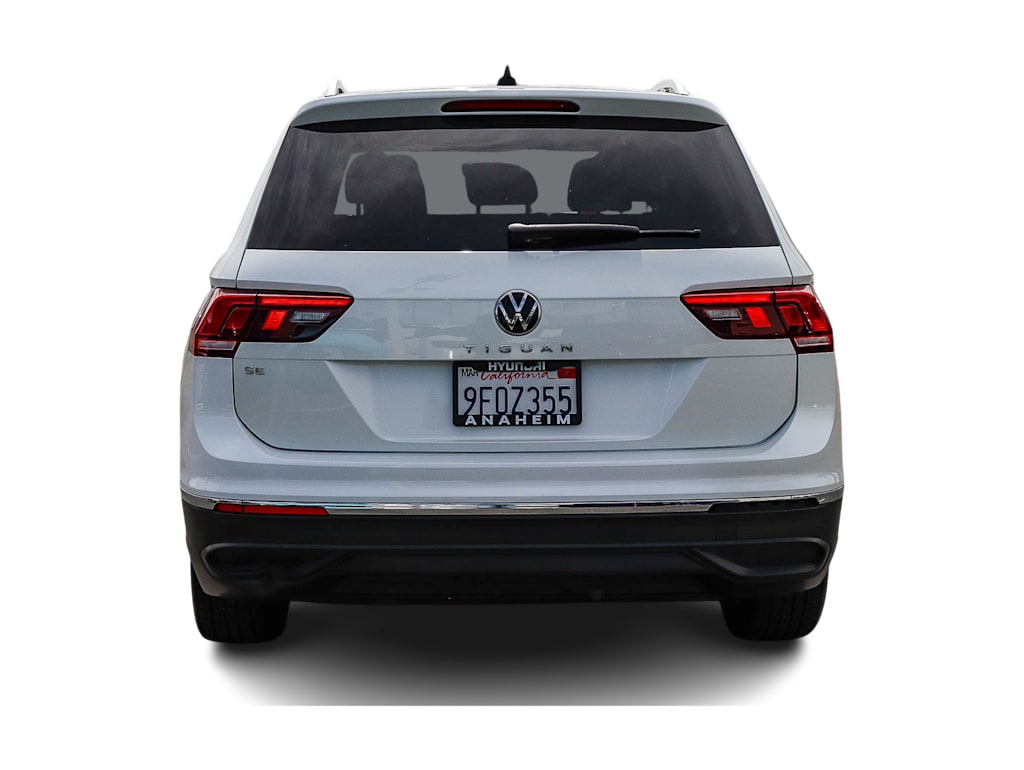 Thumbnail: 2023 Volkswagen Tiguan - 4