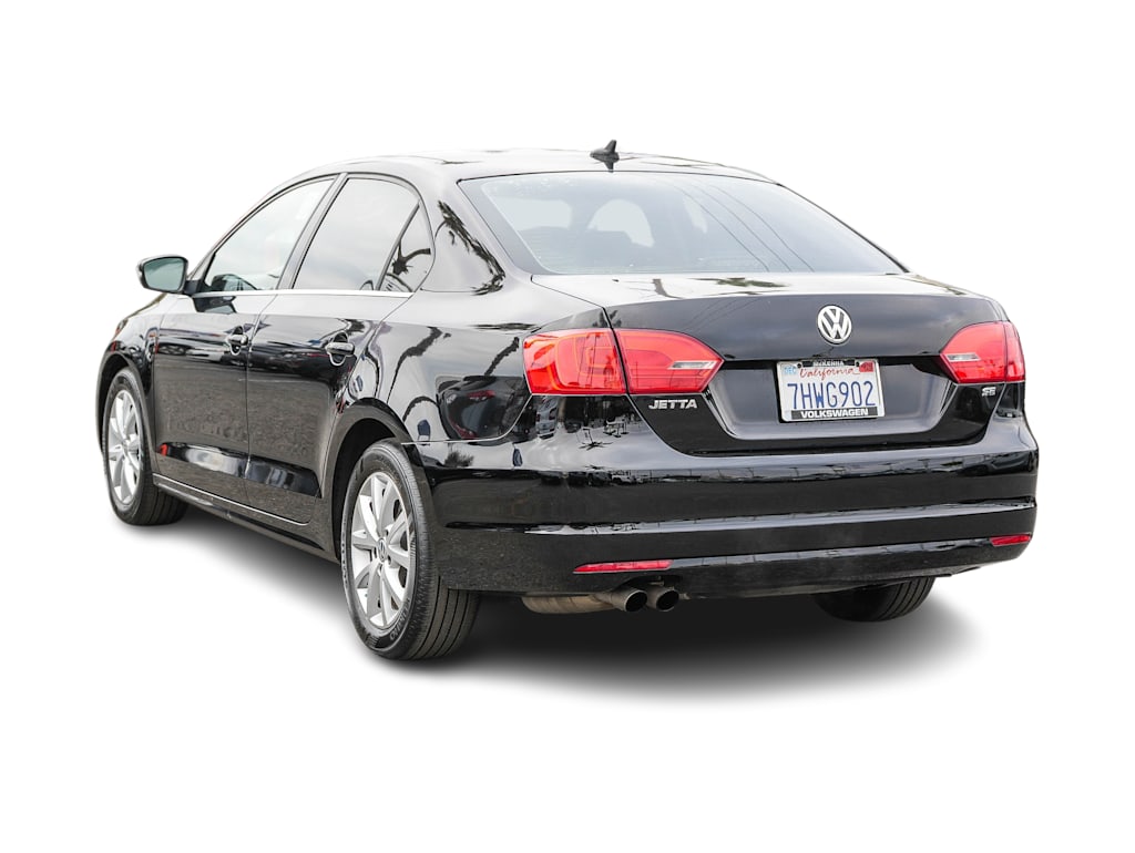 Thumbnail: 2014 Volkswagen Jetta - 3