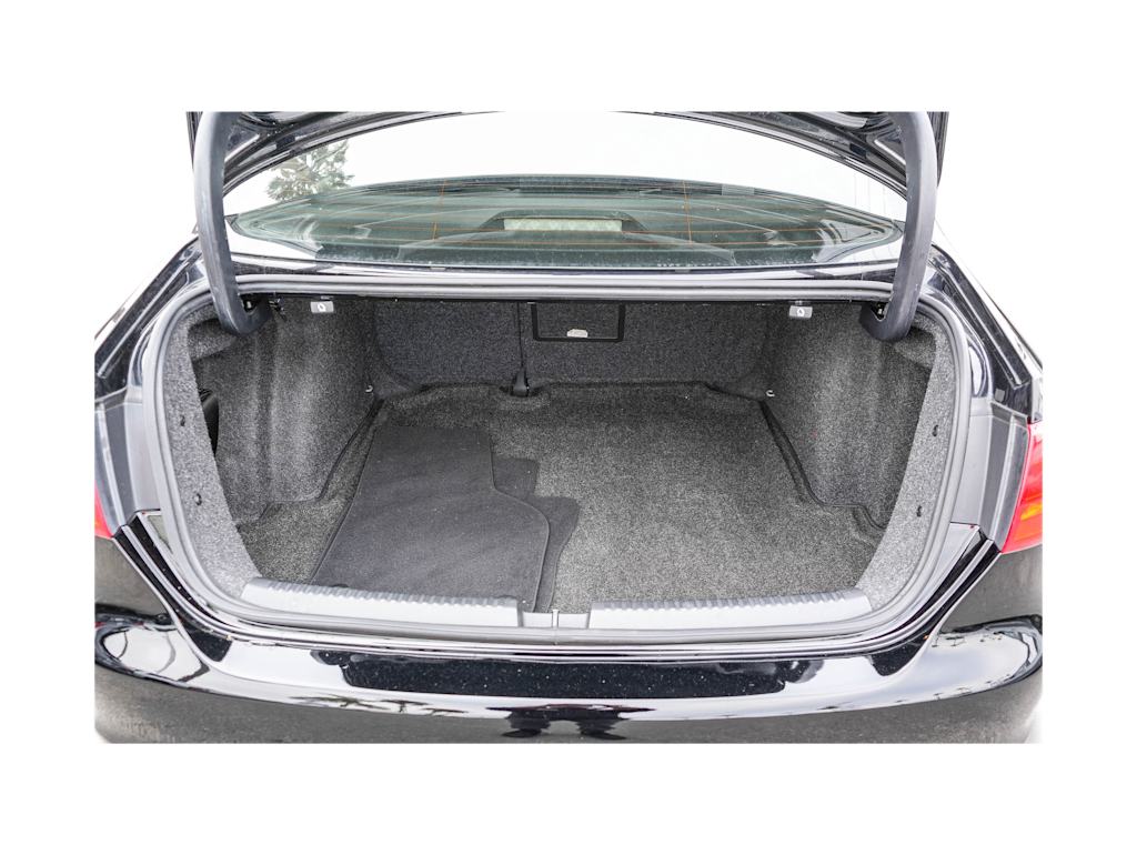 Thumbnail: 2014 Volkswagen Jetta - 16