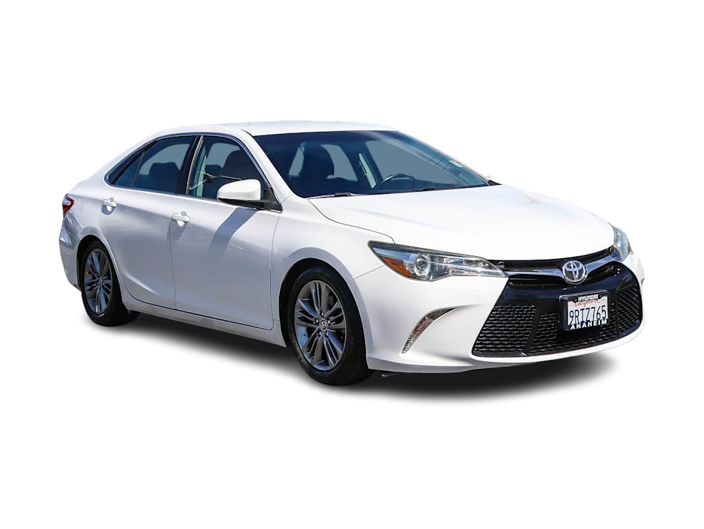 Thumbnail: 2015 Toyota Camry - 17