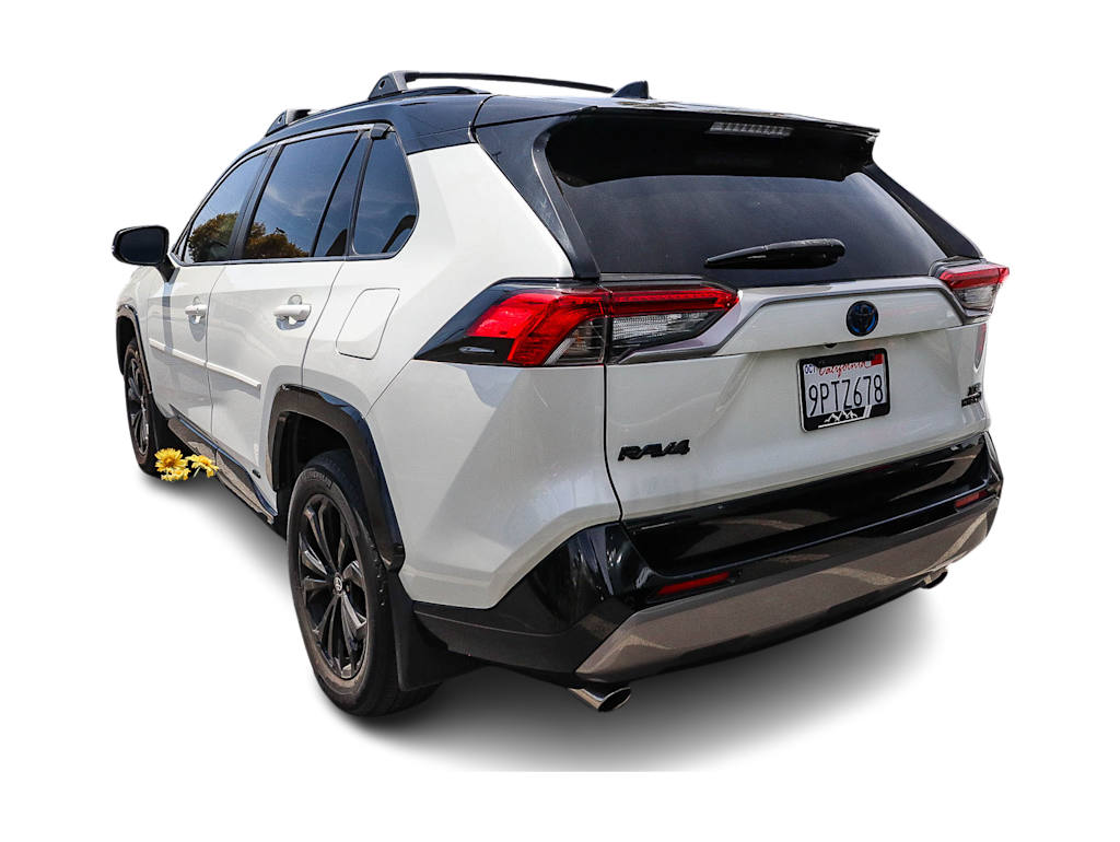 Thumbnail: 2022 Toyota RAV4 - 2