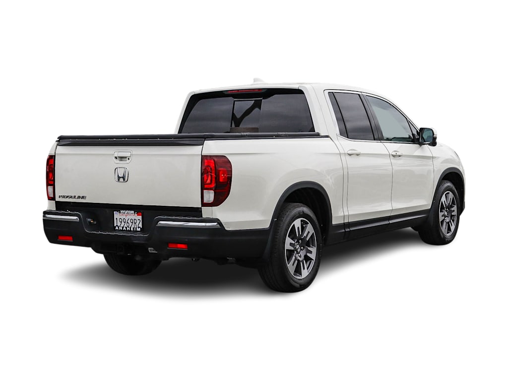 Thumbnail: 2019 Honda Ridgeline - 20