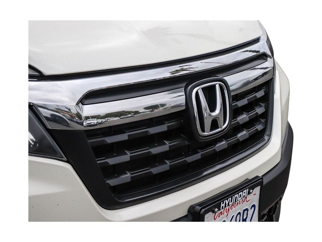 Thumbnail: 2019 Honda Ridgeline - 19