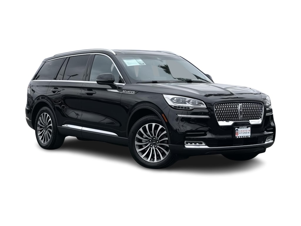 Thumbnail: 2023 Lincoln Aviator - 17
