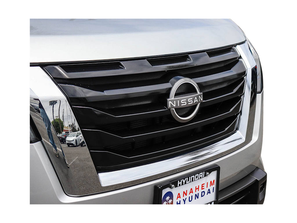 Thumbnail: 2023 Nissan Pathfinder - 17